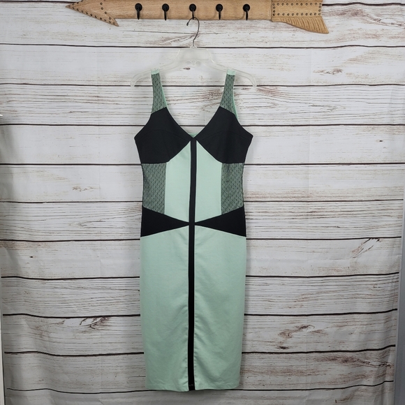 Kardashian Kollection Dresses & Skirts - Kardashian Kollection | Crochet Overlay Bodycon Dr